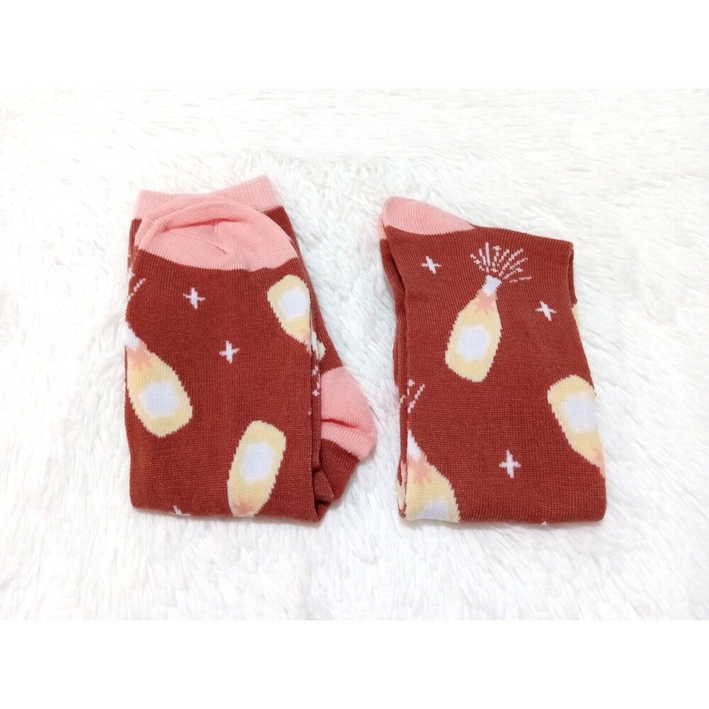 2 Pair Adult Champagne Quarter Length Socks (Champagne Bottles) One Size - NEW!! - Picture 3 of 6